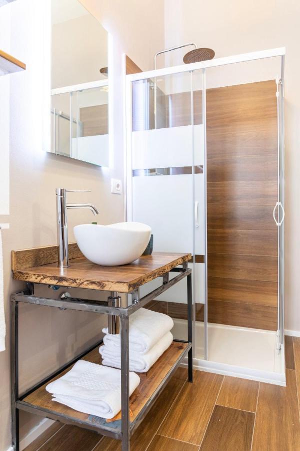 Happy Travelers Apartment By Holiday Solutions 코모 외부 사진