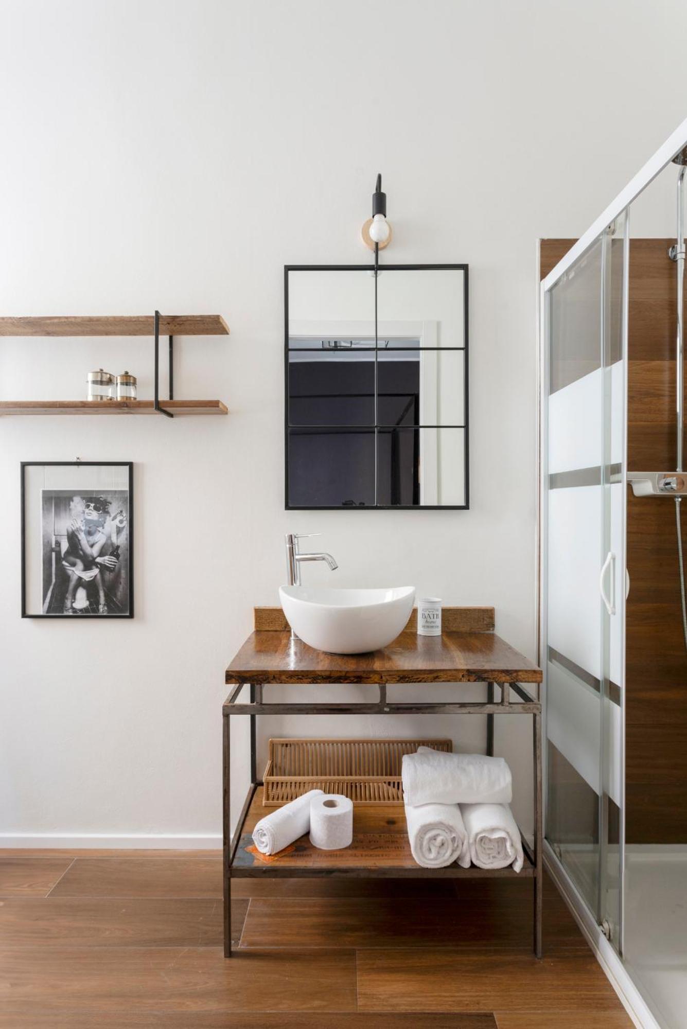 Happy Travelers Apartment By Holiday Solutions 코모 외부 사진