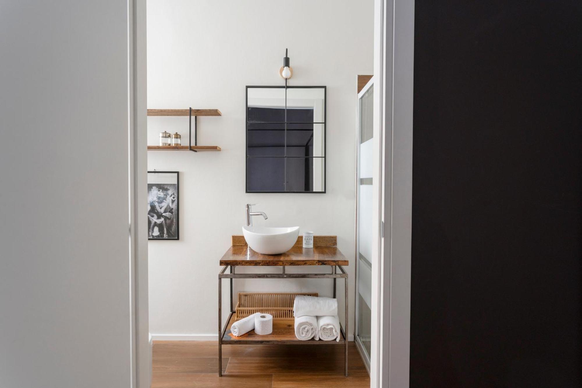 Happy Travelers Apartment By Holiday Solutions 코모 외부 사진